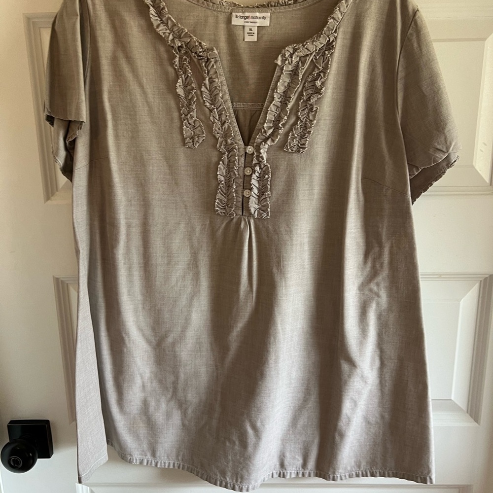 Liz Lange Taupe Ruffle V-Neck Short Sleeve Tunic